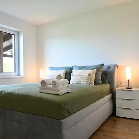 Pool&relax Mukařov Prázdninový dům