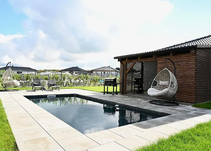 Pool&relax Mukařov Prázdninový dům Mukarschow