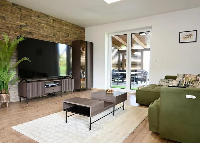 Holiday home Pool & Relax Mukarov Mukarov (Prague-East)